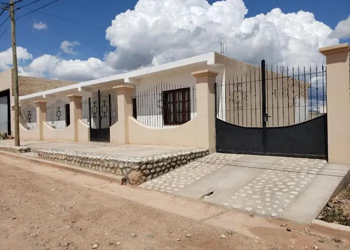 Casa Piedra Blanca